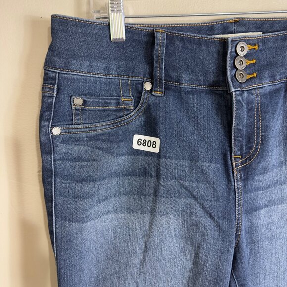 Torrid denim 16 jeggings euc - Picture 4 of 9